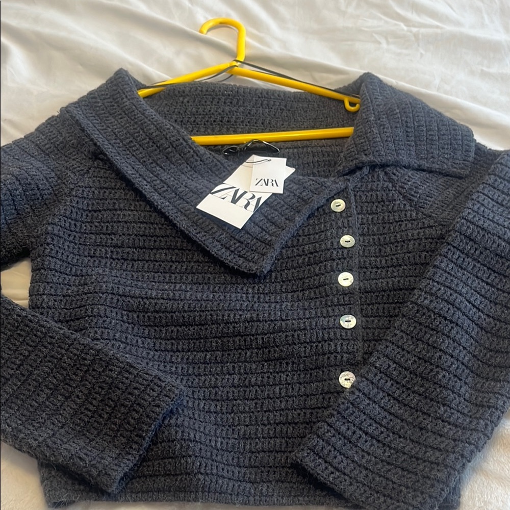 Zara Women's Gray Sweater